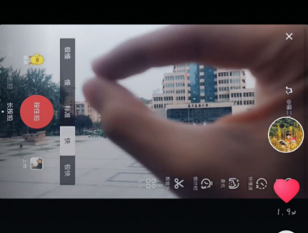 抖音眼睛轉(zhuǎn)場特效怎么拍  抖音眼睛轉(zhuǎn)場特效拍攝教程