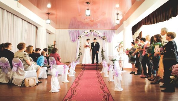 結婚三周年朋友圈說說 結婚三周年怎么發(fā)朋友圈